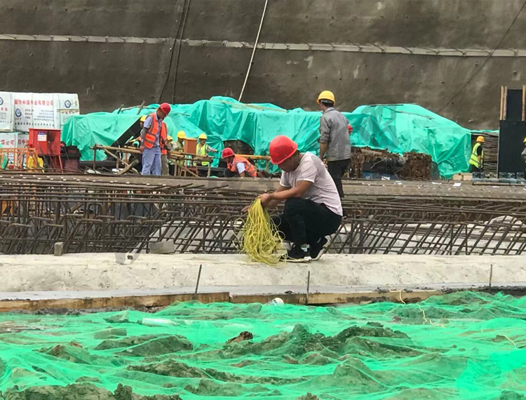 西安曹里村安置房防雷随工检测现场1