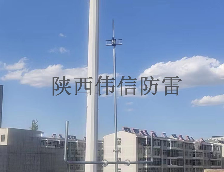 宝鸡某学校提前放电避雷针安装现场1